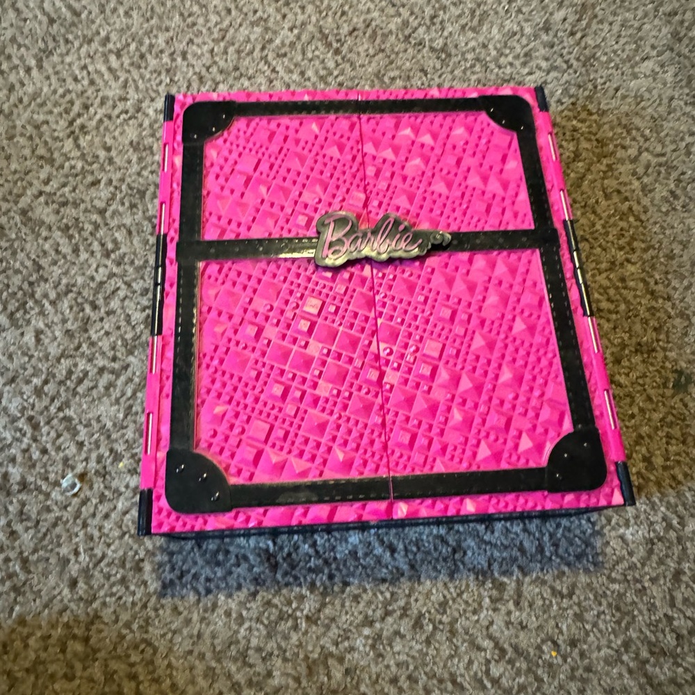 Barbie accessories holder.